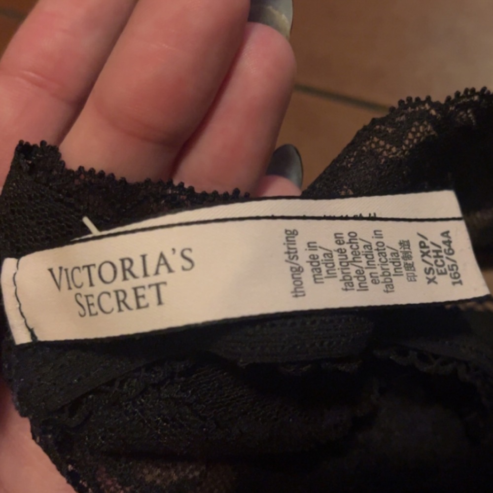 Victoria’s Secret Black Lace Thong Size XS